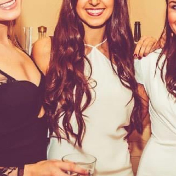 Backless mini dress - Picture 2 of 5